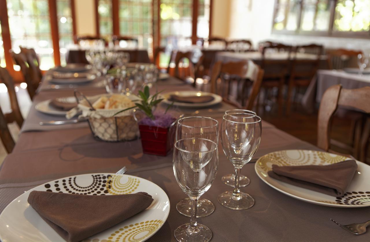 Le Galoubin Hotel Ranchot Bagian luar foto
